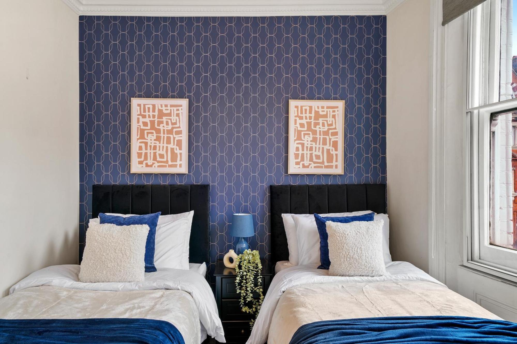 Delightful Flat In London - Sleeps 6アパートメント エクステリア 写真